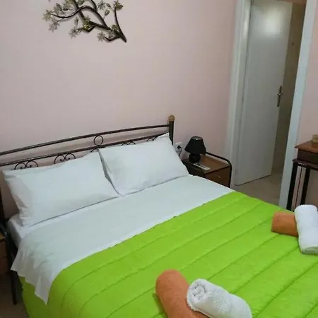 Agnanti Apartment